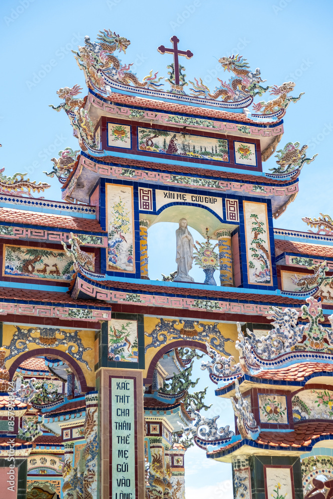 Fototapeta premium Vietnamese Cemetery Architecture