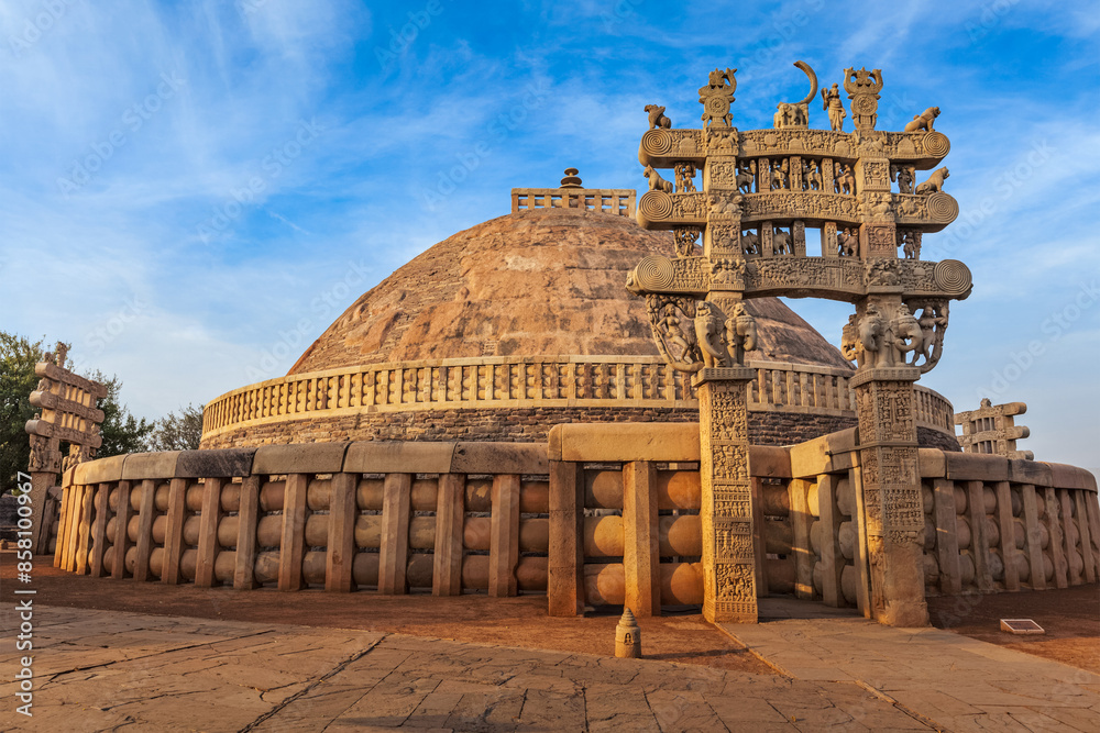 Great Stupa - ancient Buddhist monument. Sanchi, Madhya Pradesh, India