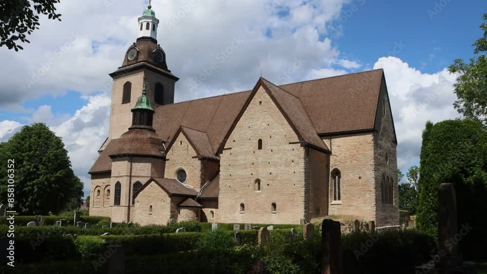 Sweden. Vreta Abbey, in operation from the beginning of the 12th century to 1582, was the first nunnery in Sweden, initially Benedictine and later Cistercian, and one of the oldest in Scandinavia. Sweden. Vreta Abbey, in operation from the beginning of the 12th century to 1582, was the first nunnery in Sweden, initially Benedictine and later Cistercian, and one of the oldest in Scandinavia.