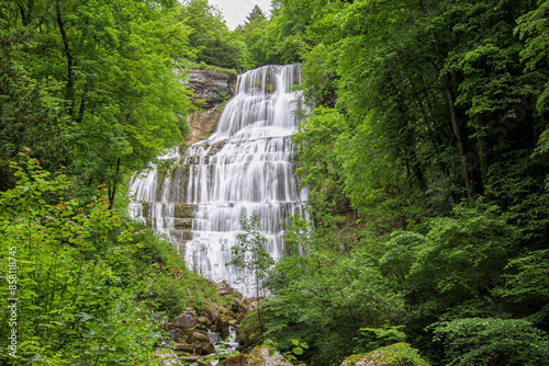 Fototapeta Naklejka Na Ścianę i Meble -  Cascade du Hérisson (de l'éventail)