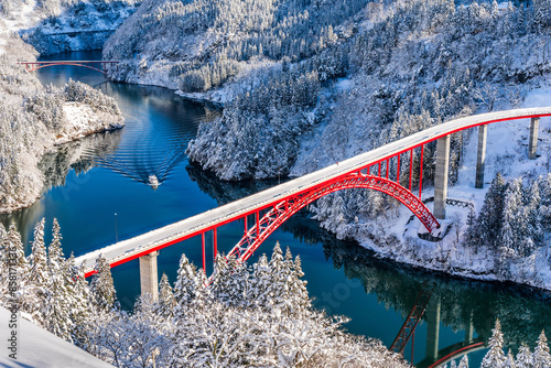 冬の庄川峡