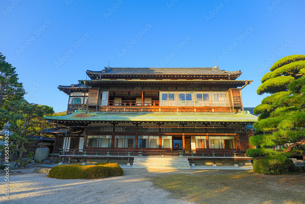 Naklejka premium 毛利氏庭園