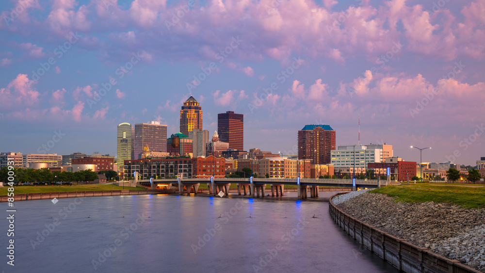 Des Moines, Iowa, USA. Cityscape image of Des Moines skyline, Iowa, USA at summer sunrise.