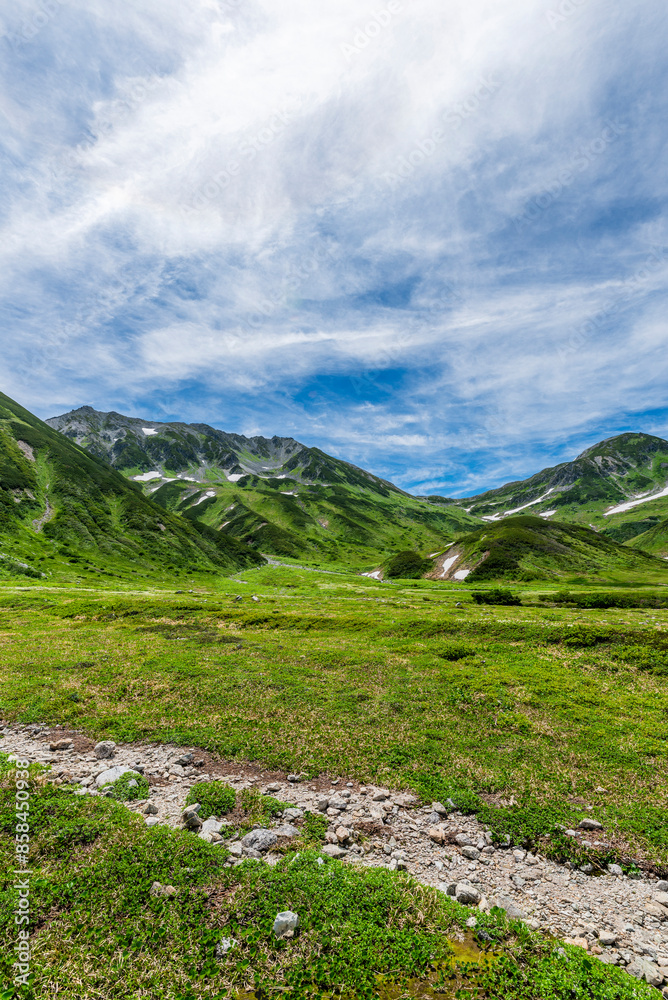 立山連峰　富山県立山町