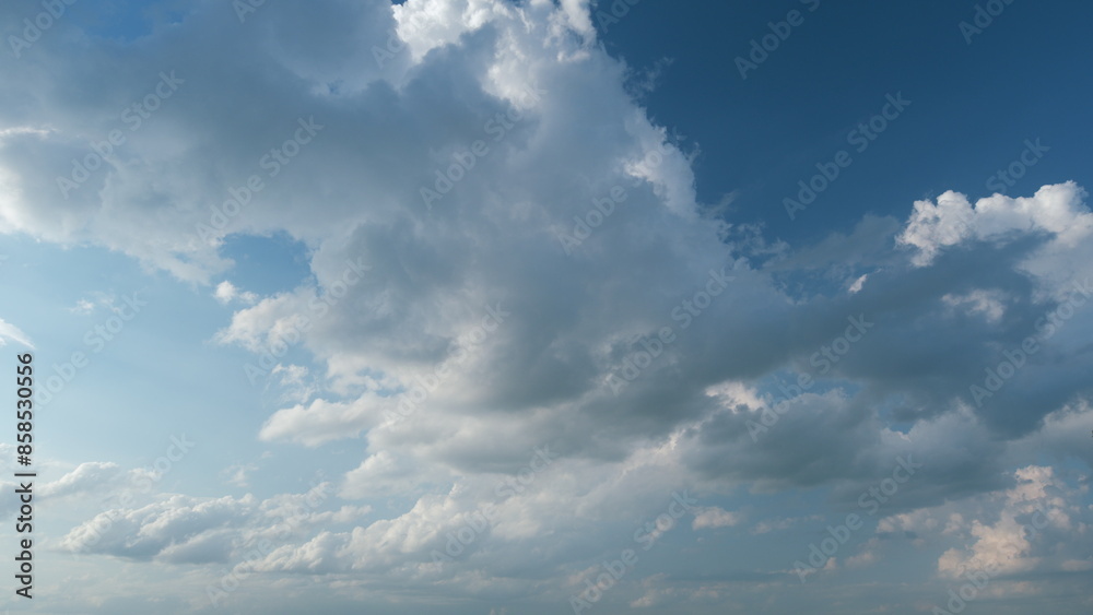 Obraz premium Raining tornado cloudy motion. Gale cloudscape. Thunderstorm on heaven. Threatening rain. Timelapse.