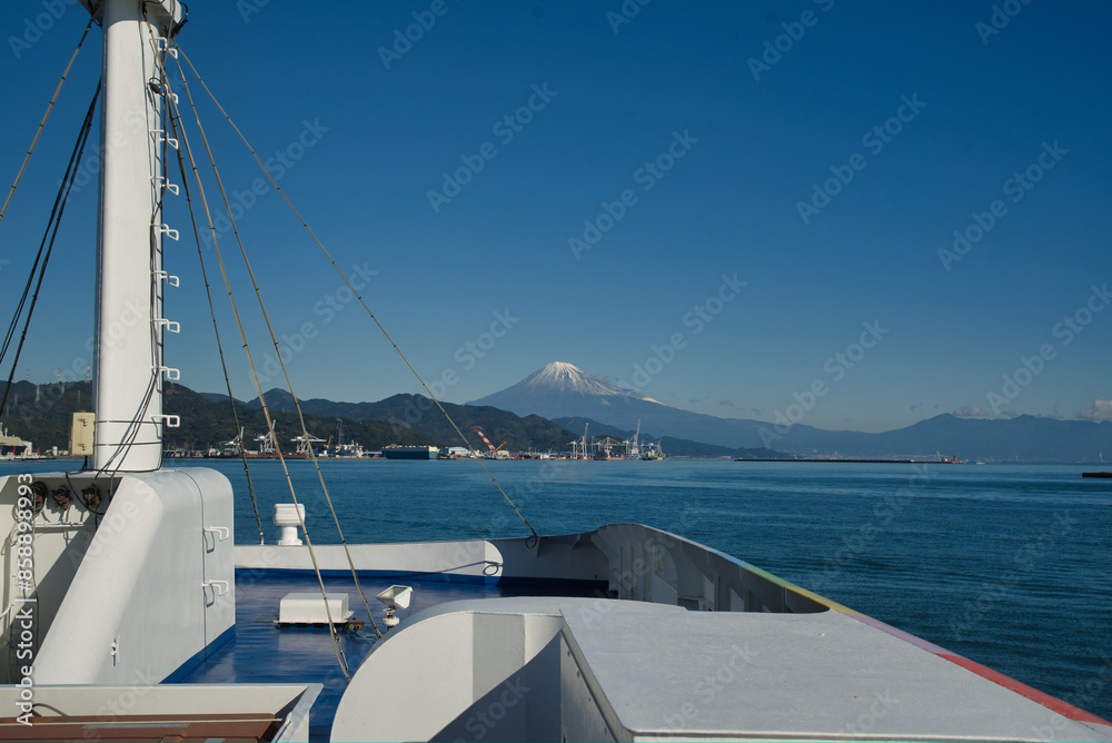 Obraz premium 清水港と富士山