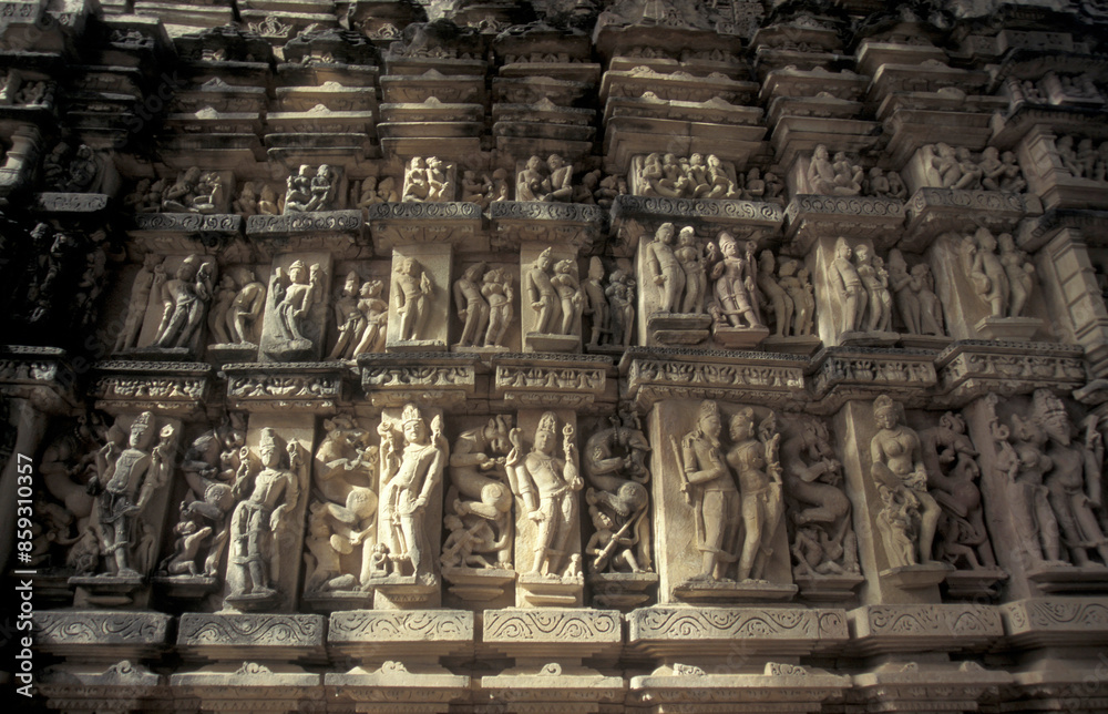 INDIA KHAJURAO KANDARIJA MAHADEVA TEMPLE INDIA KHAJURAO KANDARIJA MAHADEVA TEMPLE