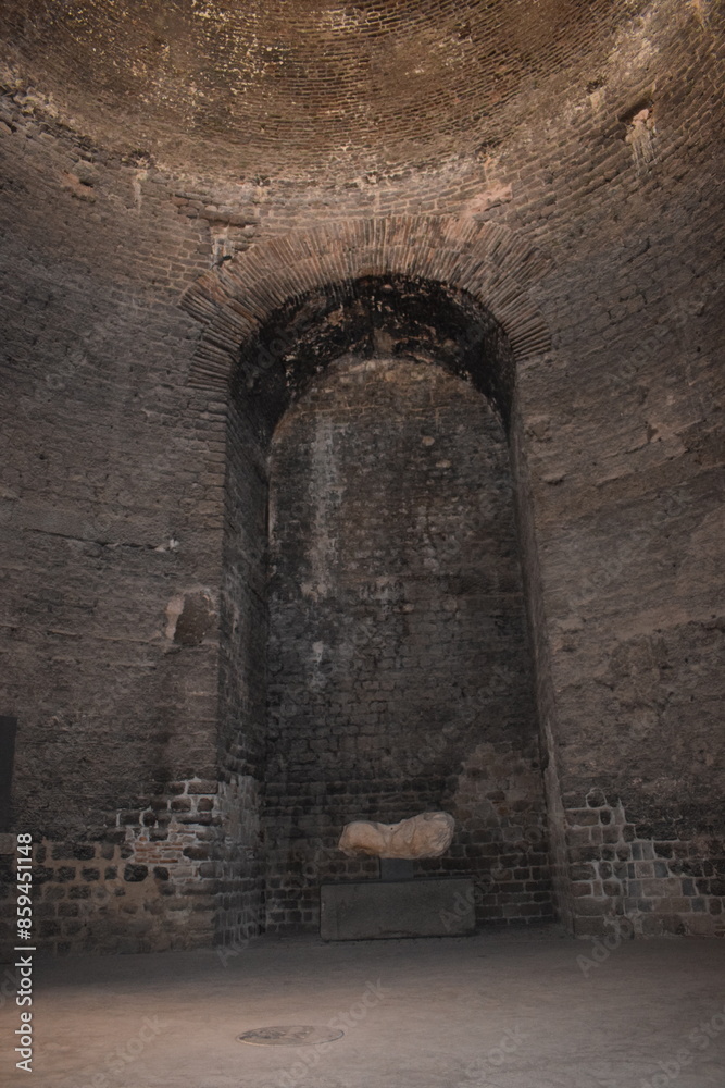Fototapeta premium RED BASILICA BERGAMA