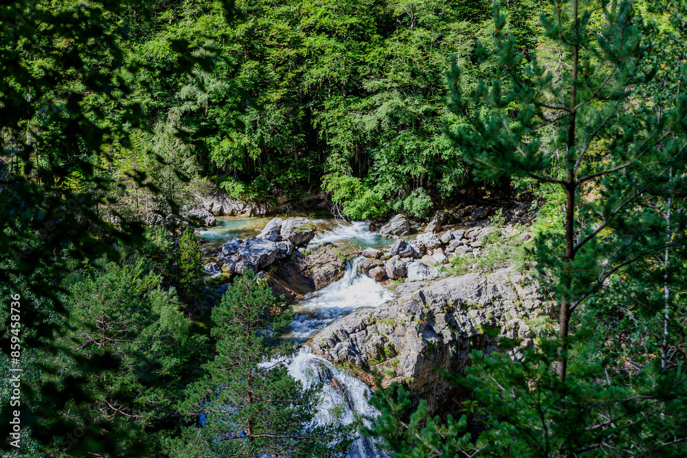 Ordesa y Monte Perdido National Park, Pyrenees, Spain Ordesa y Monte Perdido National Park, Pyrenees, Spain