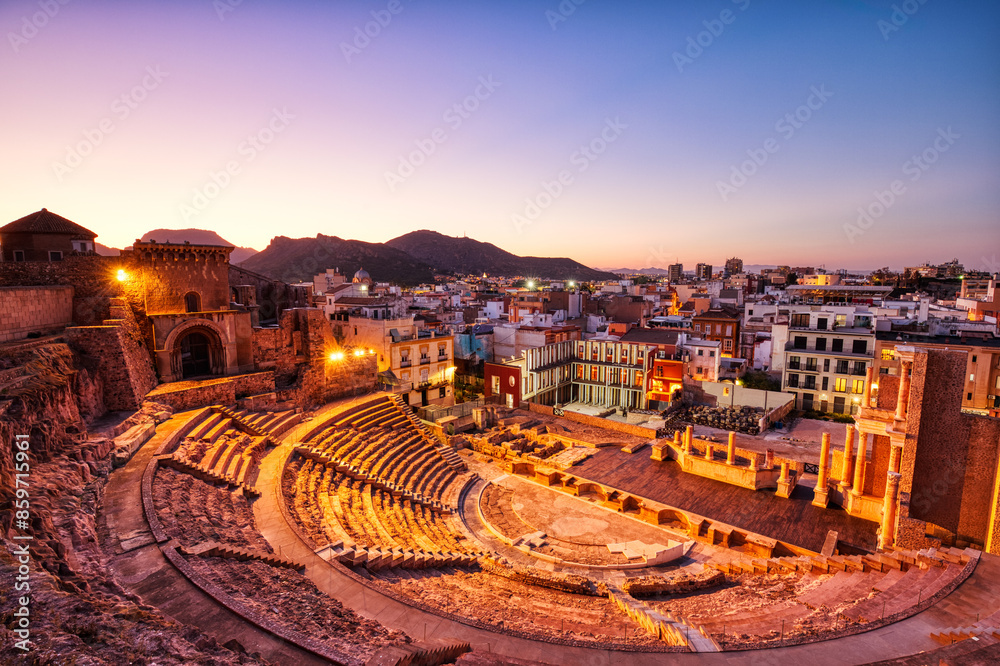 Φωτογραφία Illuminated Roman Theatre in Cartagena at Dusk, Spain