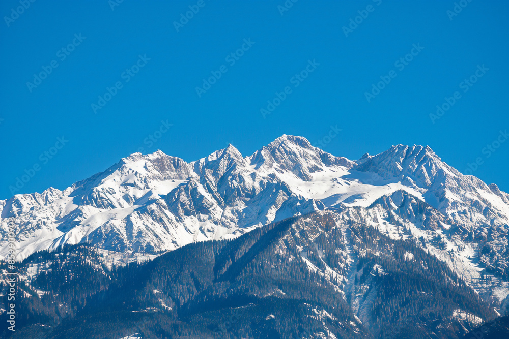 Obraz premium Snow mountain scenery background picture