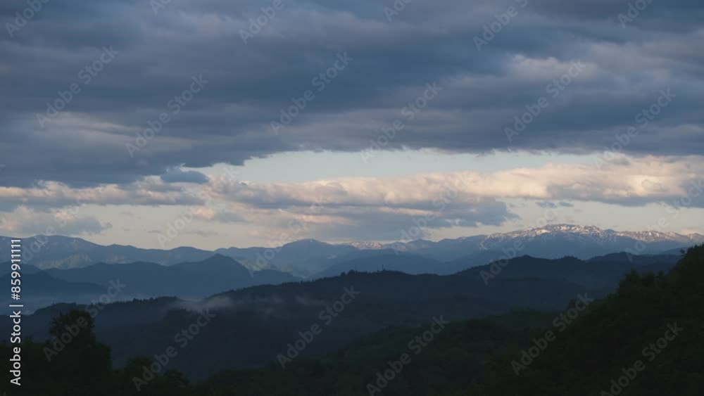 流れる雲 流れる雲
