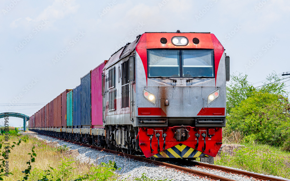 freight Container train num 860 at Don Si Non, Nong Tin Nok, Ban Pho, Chachoengsao
freight Container train num 860 at Don Si Non, Nong Tin Nok, Ban Pho, Chachoengsao