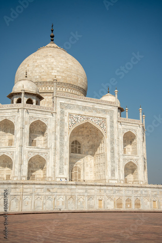 人生で一度は行ってみたいタージマハルのとても美しい風景The beautiful scenery of the Taj Mahal that you should visit at least once in your life