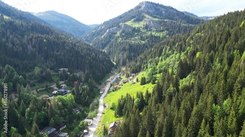 Kosovo Rugova Gebirge - Drohnenaufhme.