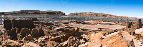 Vászonkép Panoramic of pueblo bonito in chaco canyon
