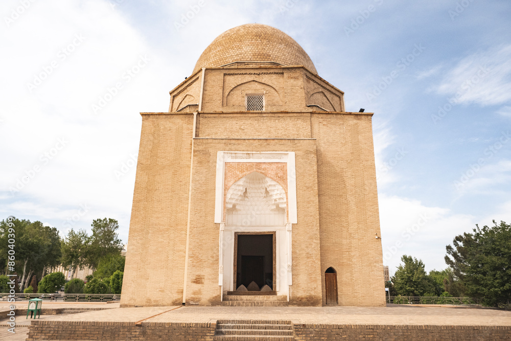 Fototapeta premium Rukhobod Mausoleum, in Samarkand, Uzbekistan