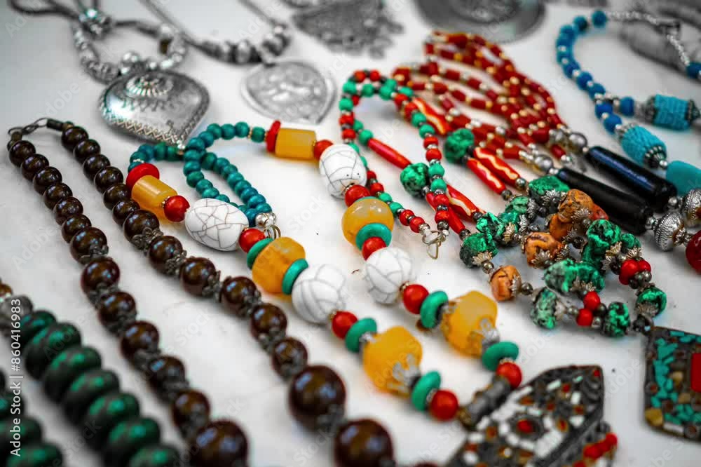 Jaipur Rajasthan Exotic Jewel collection - Jaipur is the center of Traditional Handicrafts and handmade Jewelry in India. Rare ornamental jewels collection in the world Jaipur Rajasthan Exotic Jewel collection - Jaipur is the center of Traditional Handicrafts and handmade Jewelry in India. Rare ornamental jewels collection in the world