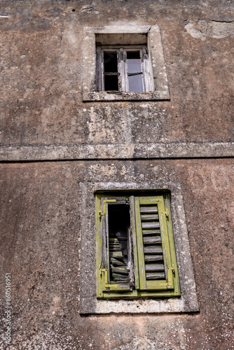 Obraz na płótnie Strolling through the streets of the decaying village of Zirje on the island of the same name in Croatia w salonie