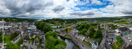 Fotografie A UAV Panoramic Drone View of  the Donegal City Center and Donegal Town