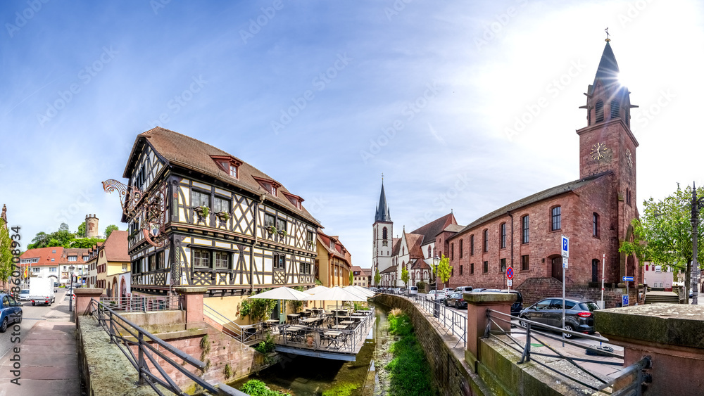 Altstadt, Weingarten (Baden), Baden Wuerttemberg, Deutschland Altstadt, Weingarten (Baden), Baden Wuerttemberg, Deutschland