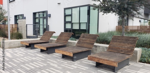 outdoor patio lounge chairs