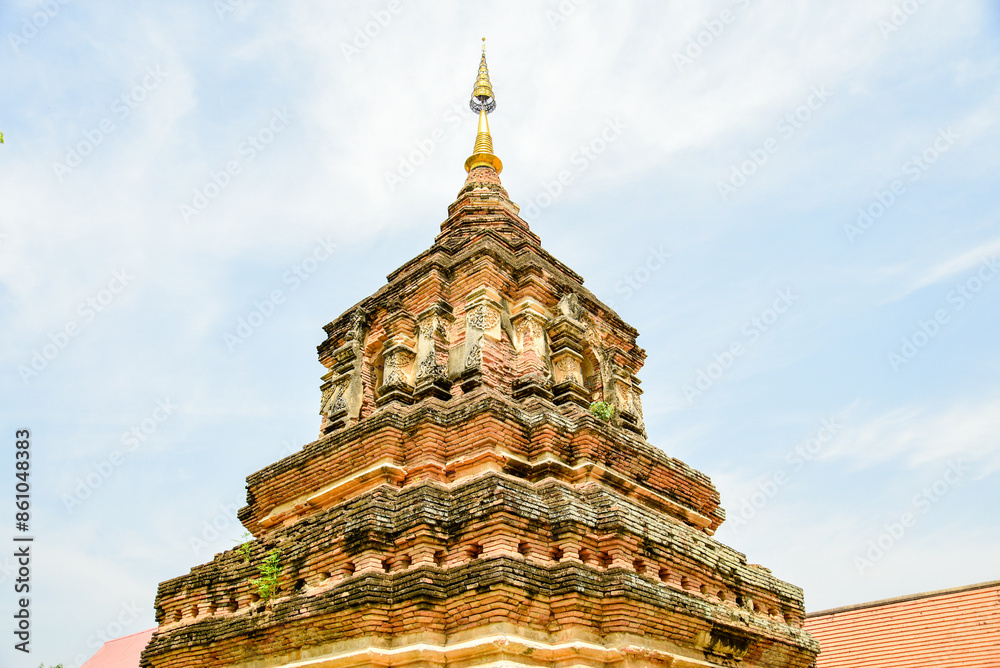 Fototapeta premium タイチェンマイにある寺院の美しい風景Beautiful scenery of temple in Chiang Mai, Thailand