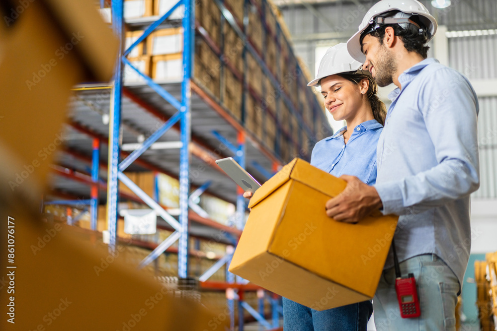 Φωτογραφία Engineer team cargo shipping order detail export and import, goods, factory ,warehouse ,international trade ,transportation ,cargo ship ,logistic, distribution at logistics center