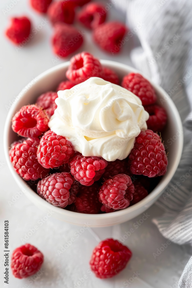 Fresh Raspberries with Whipped Cream Fresh Raspberries with Whipped Cream