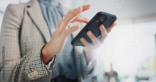 Slika na platnu Business woman, hands and typing with phone for research, online browsing or reading news at office