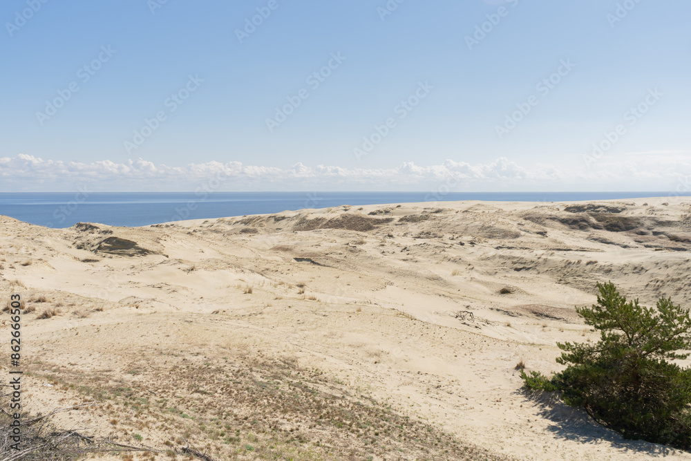 Efa height of the Staroderevenskaya Dune and the Baltic Sea Efa height of the Staroderevenskaya Dune and the Baltic Sea