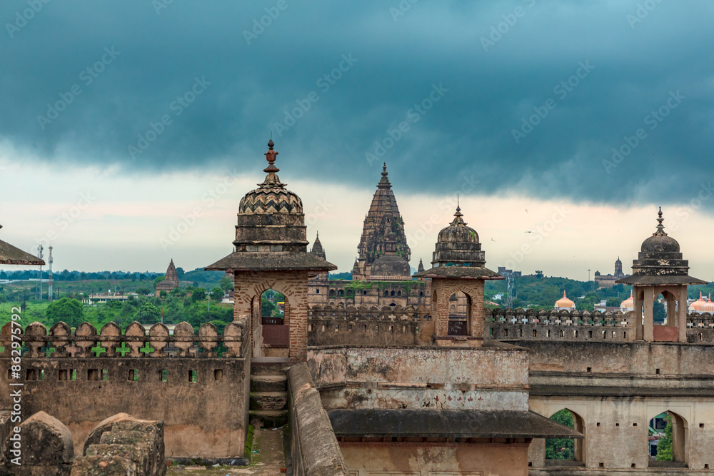Fototapeta premium Royal Fort or Shahi Kila at Orchha, Madhya Pradesh, India.