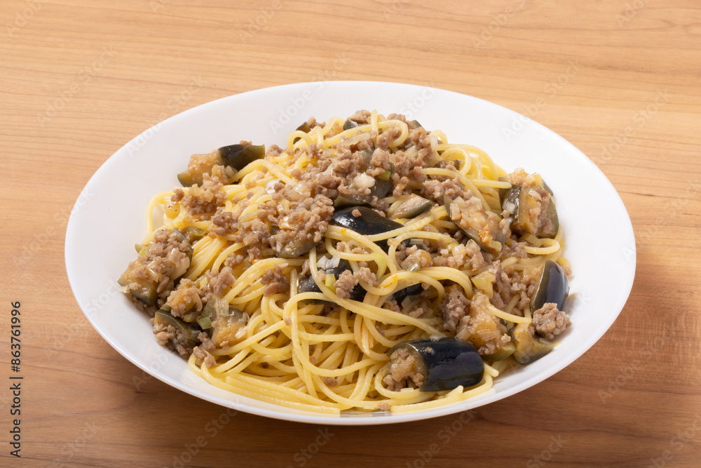 ナスとひき肉の甘辛炒めパスタ ナスとひき肉の甘辛炒めパスタ
