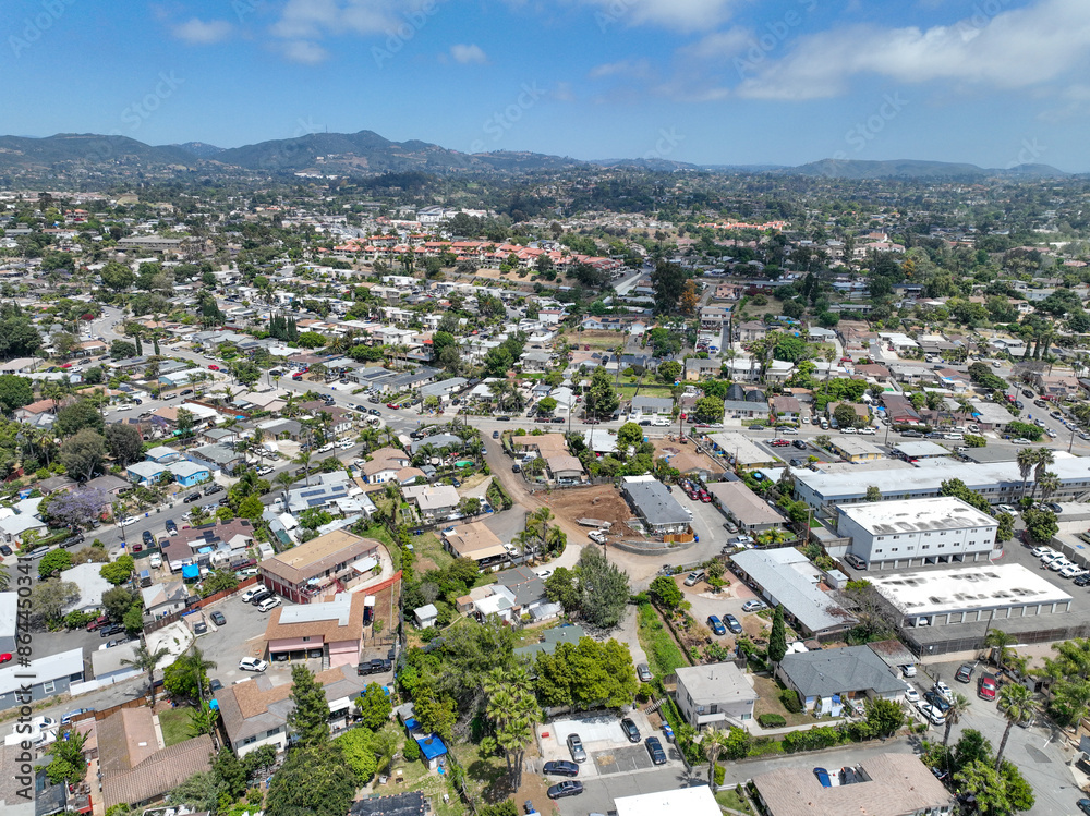 Obraz premium Aerial view of houses and communities in Vista, Carlsbad in North County of San Diego, California. USA.