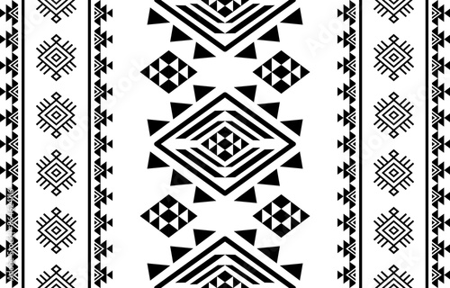 Φωτογραφία Ancient echoes Aztec geometric seamless patterns southwest Navajo Native America