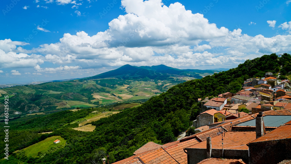 Obraz premium Castello Aragonese e borgo di Monteverde Irpino, Campania