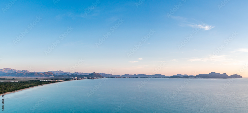 Fototapeta premium sunset over the sea