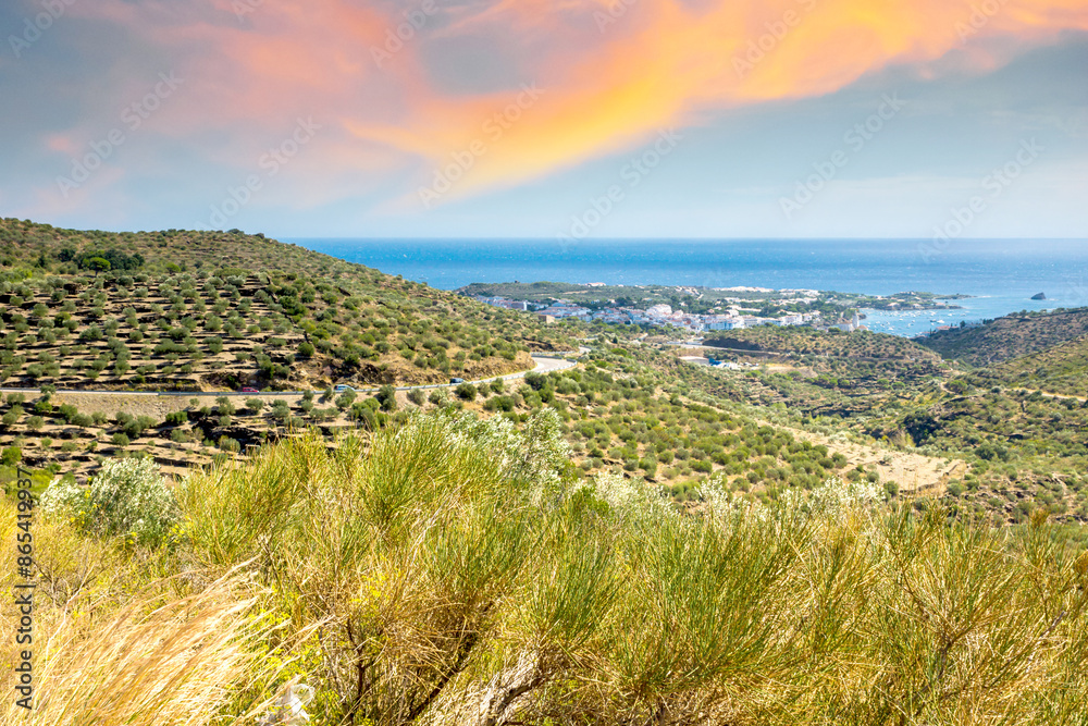 Fototapeta premium Blick über Cadaques, Costa Brava, Spanien