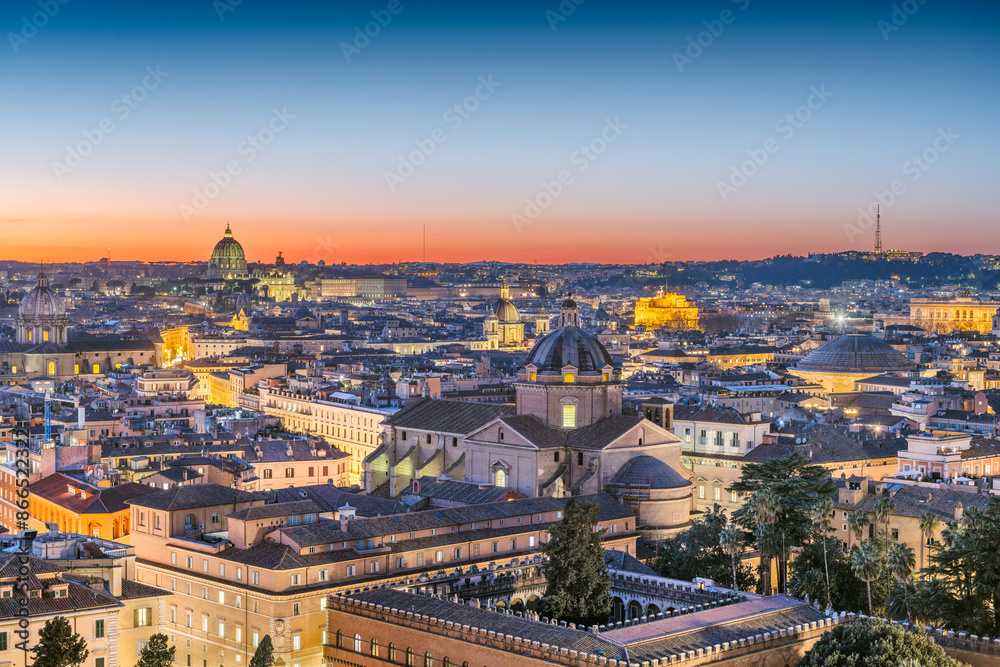 Obraz premium Rome, Italy Rooftop Cityscape at Dusk