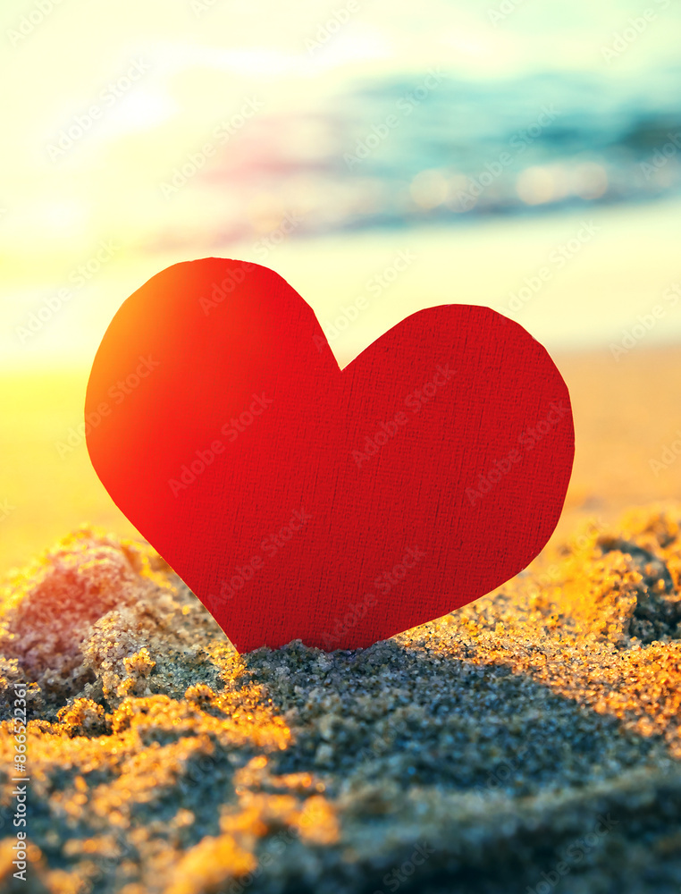 Fototapeta premium Heart on the Seashore