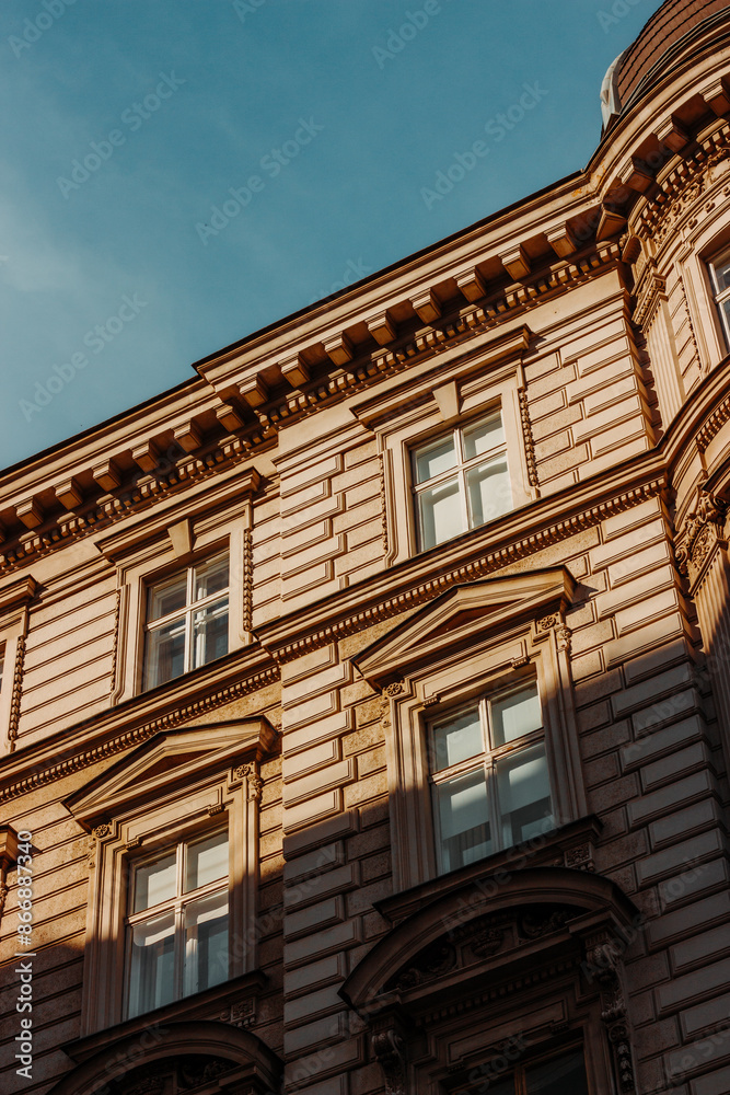Obraz premium historic building in Vienna, Austria