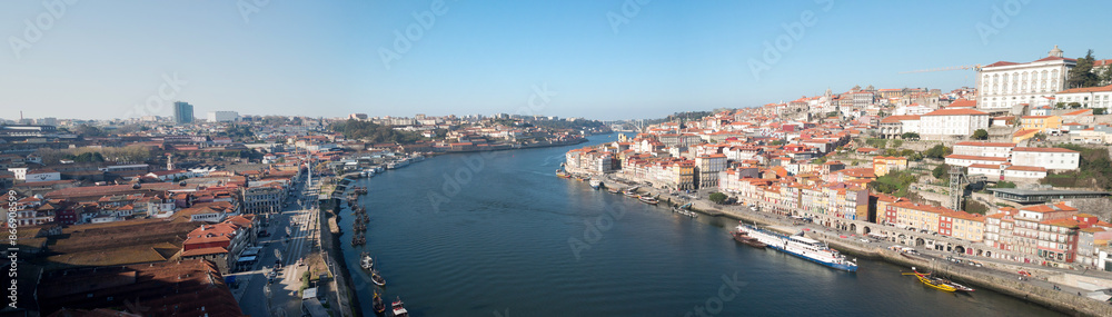 Panorama of Douro River between Oporto and Vila Nova de Gaia margins Panorama of Douro River between Oporto and Vila Nova de Gaia margins