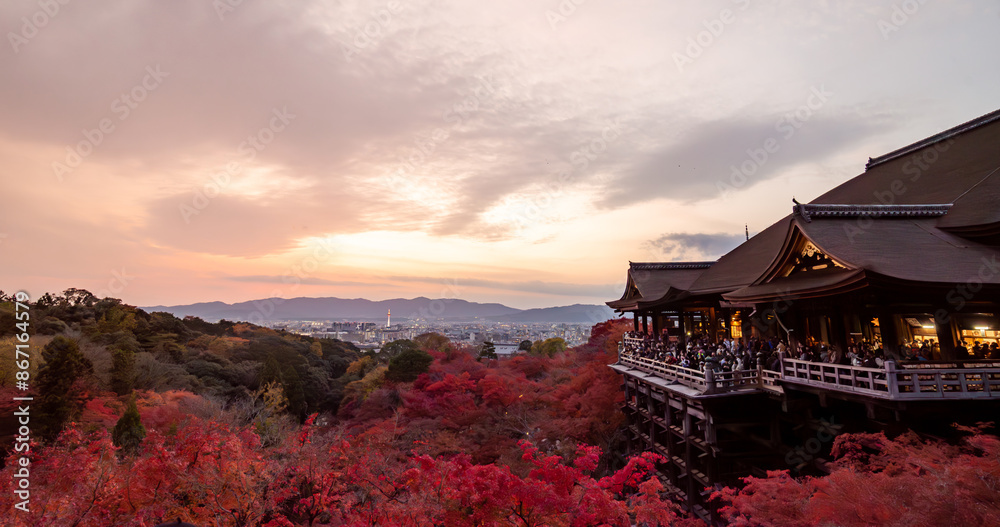 Obraz premium The most beautiful viewpoint of Kiyomizu-dera is a popular tourist destination in Kyoto, Japan.