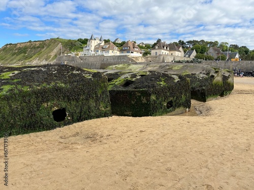 plage d'arromanches les bains photo