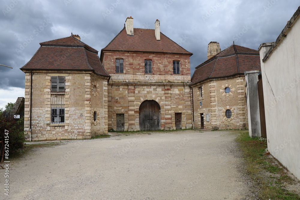 La porte royale, ancienne porte de ville, ville de Auxonne, département de la Côte d'Or, France La porte royale, ancienne porte de ville, ville de Auxonne, département de la Côte d'Or, France