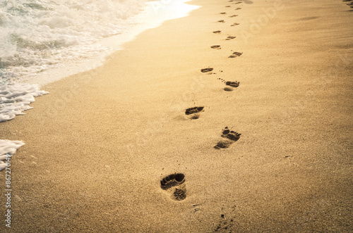 Принти на полотні Footprints in the sandy beach