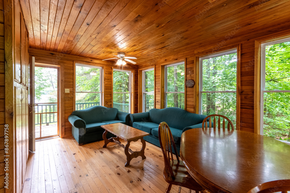 Naklejka premium Staged Log Home Interior