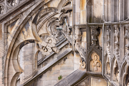 Zdobienia katedry Duomo w Mediolanie