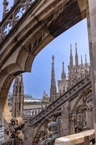 Zdobienia katedry Duomo w Mediolanie