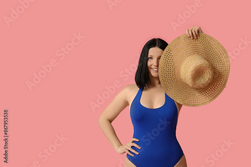 Beautiful young woman in st...
